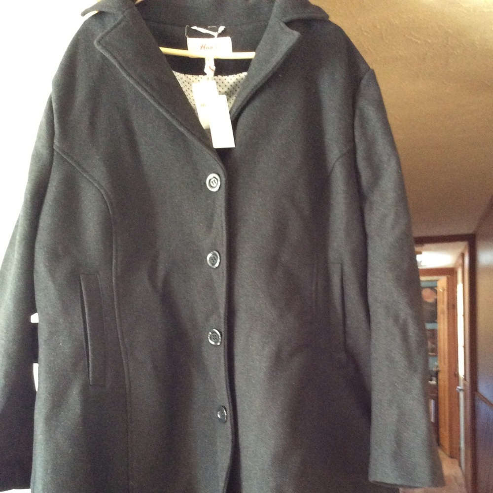 Women’s wool blend coat